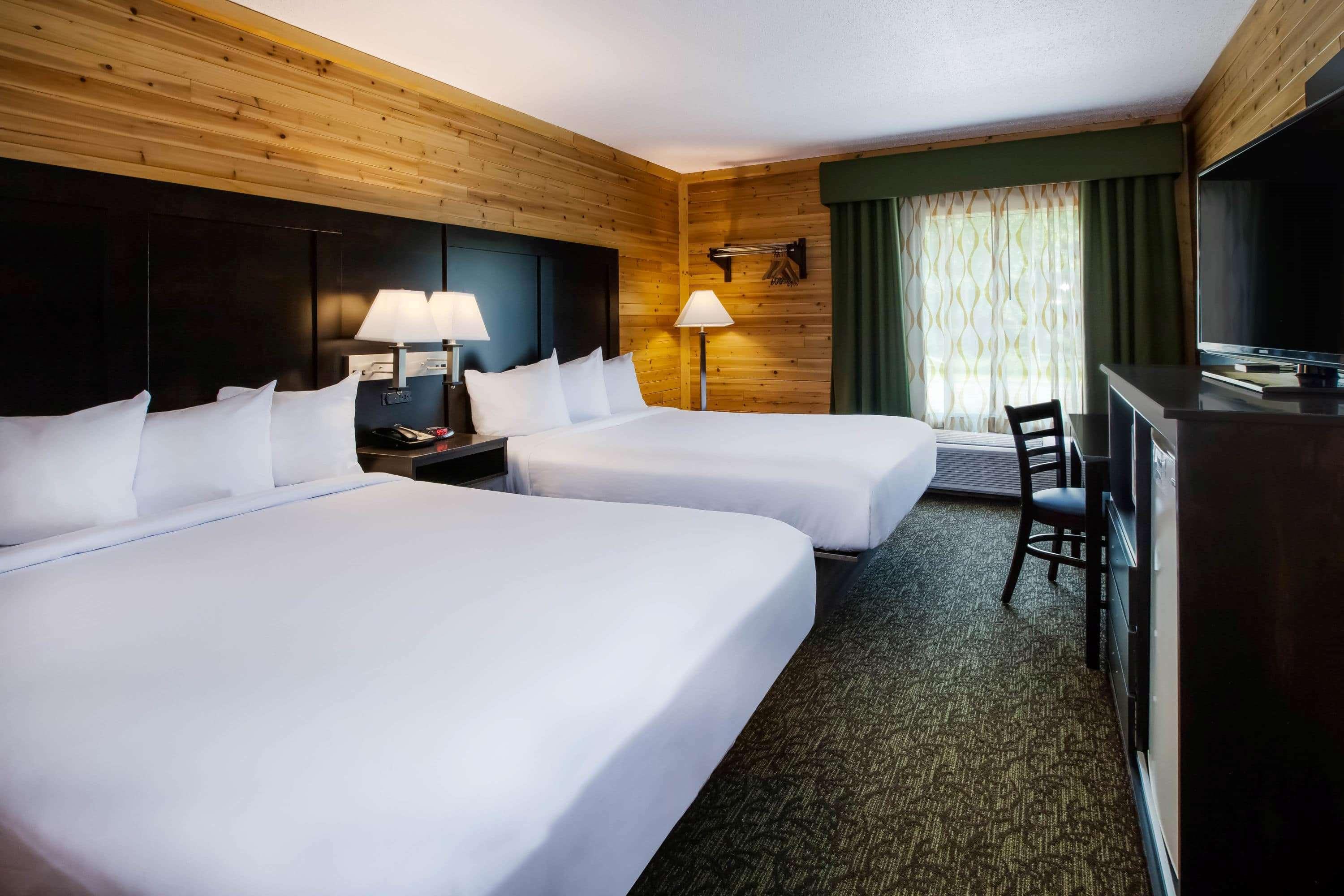 Days Inn By Wyndham Cadillac Eksteriør billede