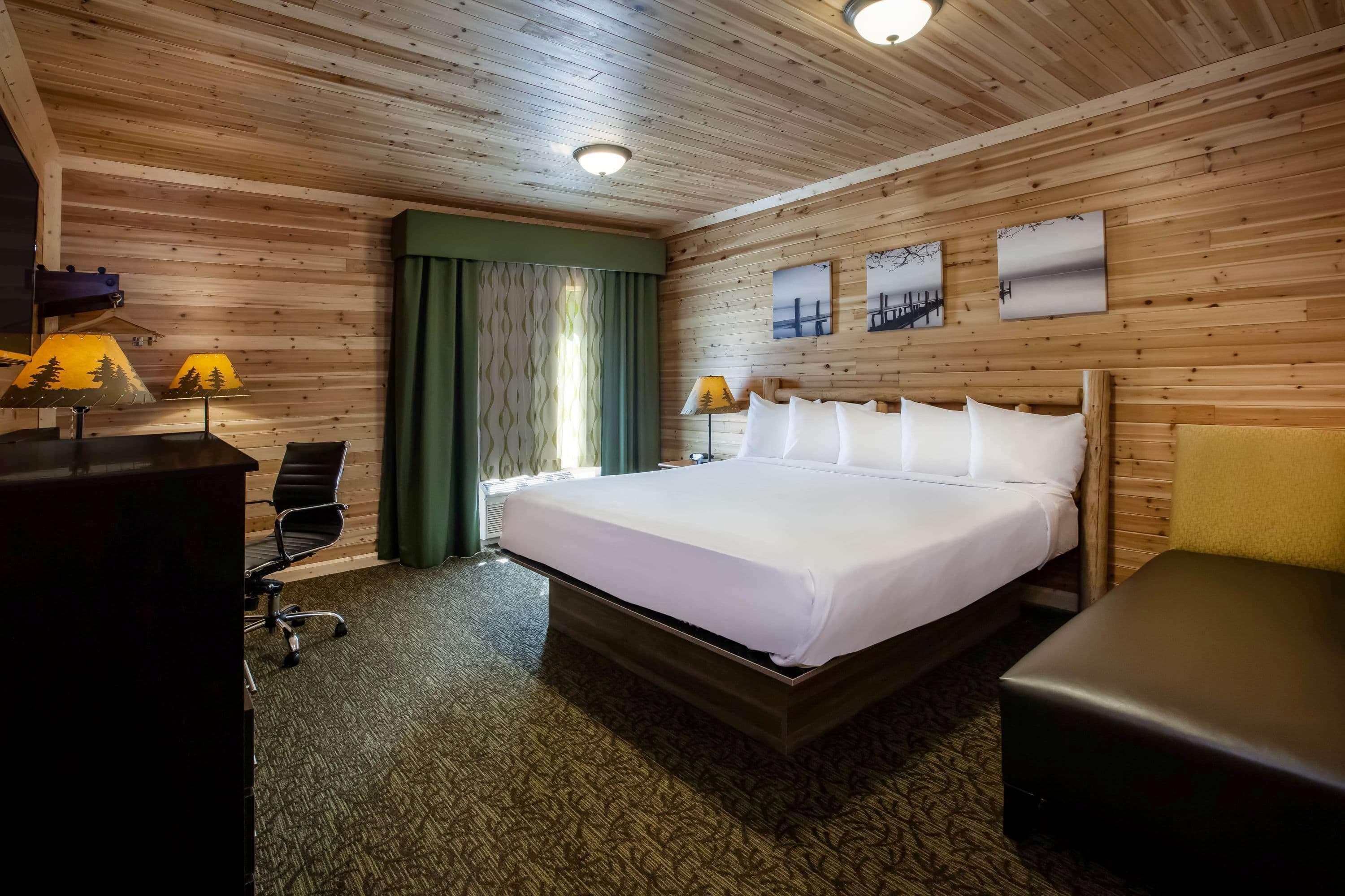 Days Inn By Wyndham Cadillac Eksteriør billede